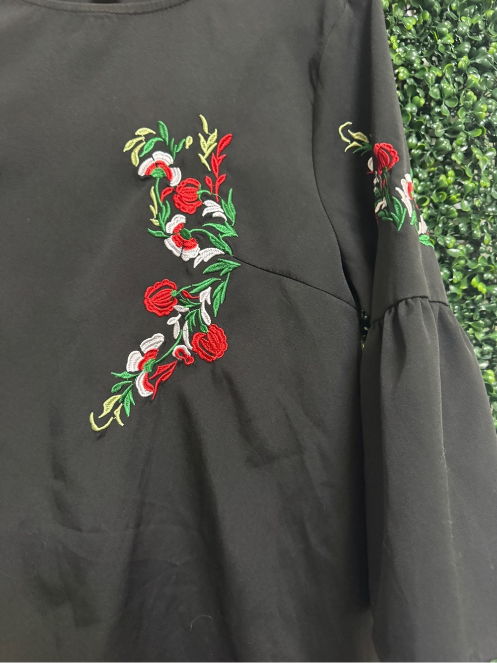 Source Unknown Black Mini Dress with Red & Green Floral Embroidery - Picture 2 of 4